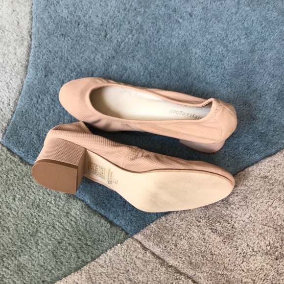 Jeffrey Campbell Bitsie Pump Size 7.5 - Picture 2 of 5